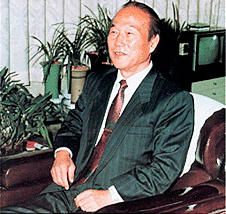 설립자 이미지